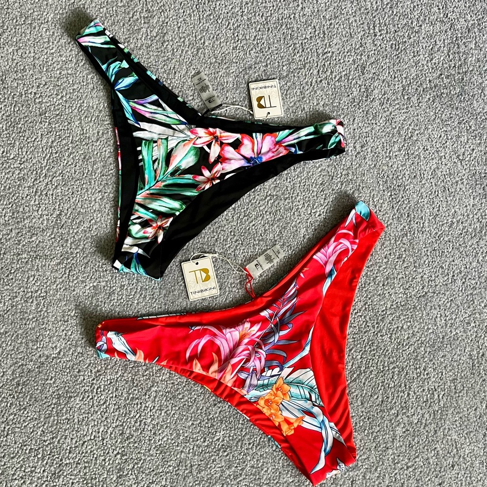 NWT Two Tini Bikini Floral Bikini Swim Bottoms, XL